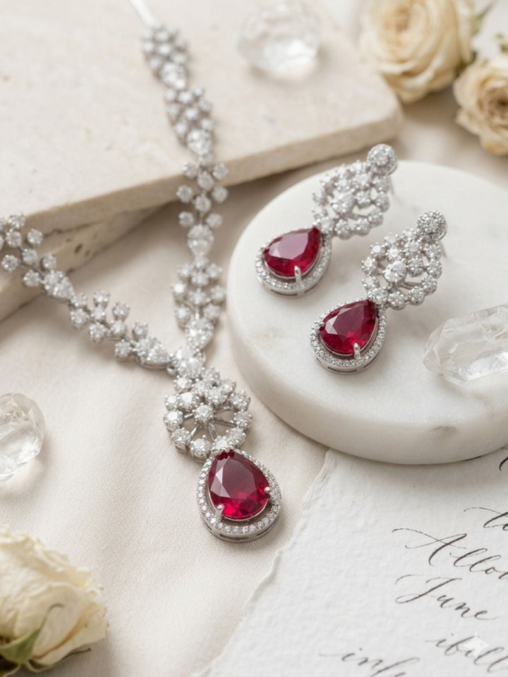 Modern Floral Emerald Jewellery Set – Elegant Party Glam | SHOBITAM