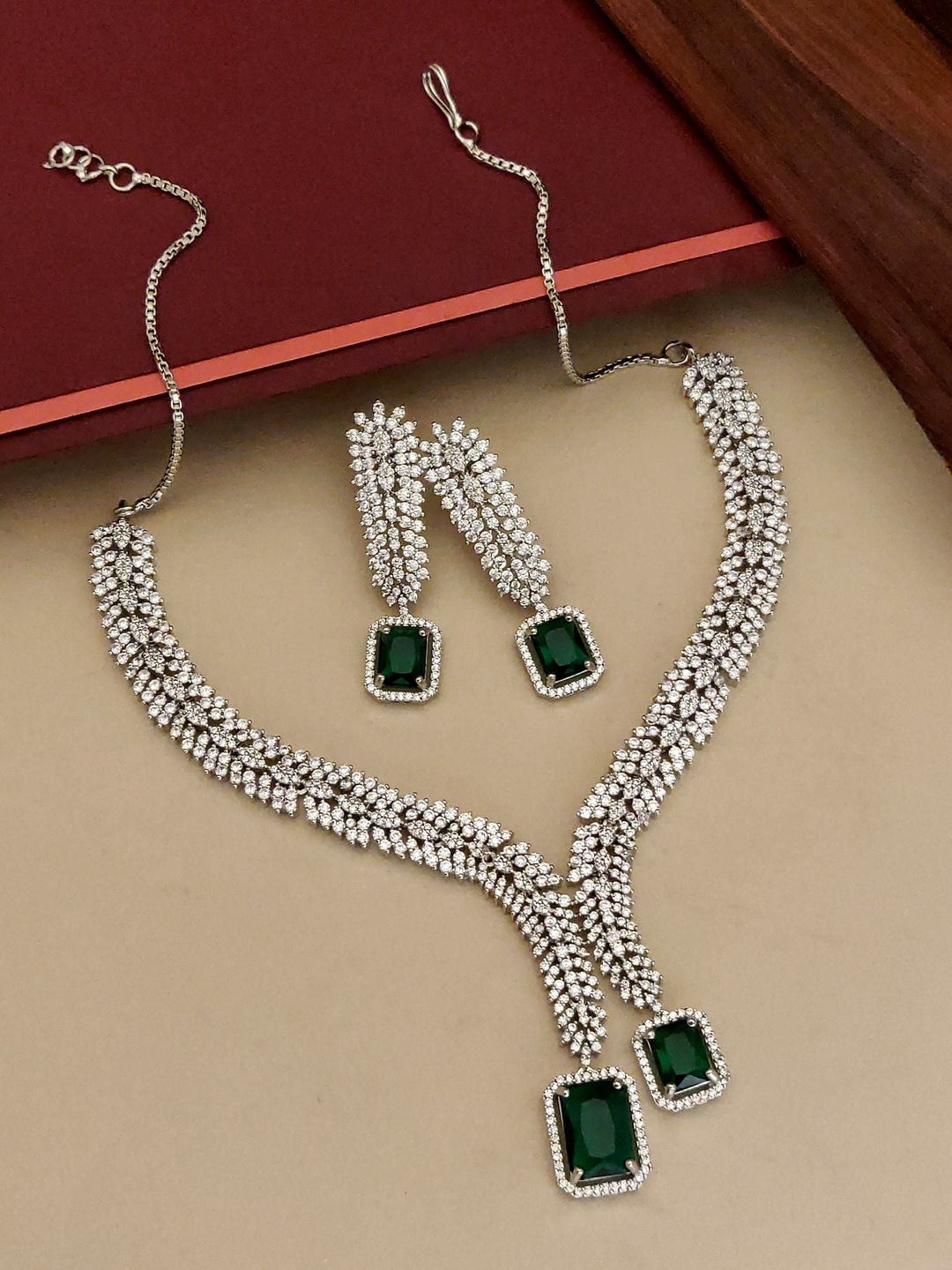 Jewellery Elegant Stylish Swarovski Necklace Set | SHOBITAM