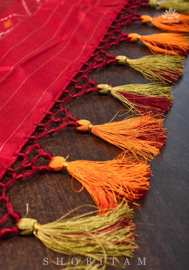 Dupatta : Ikkat Patola Design Pure Silk Dupatta with dense handmade tassels I SILK MARK CERTIFIED