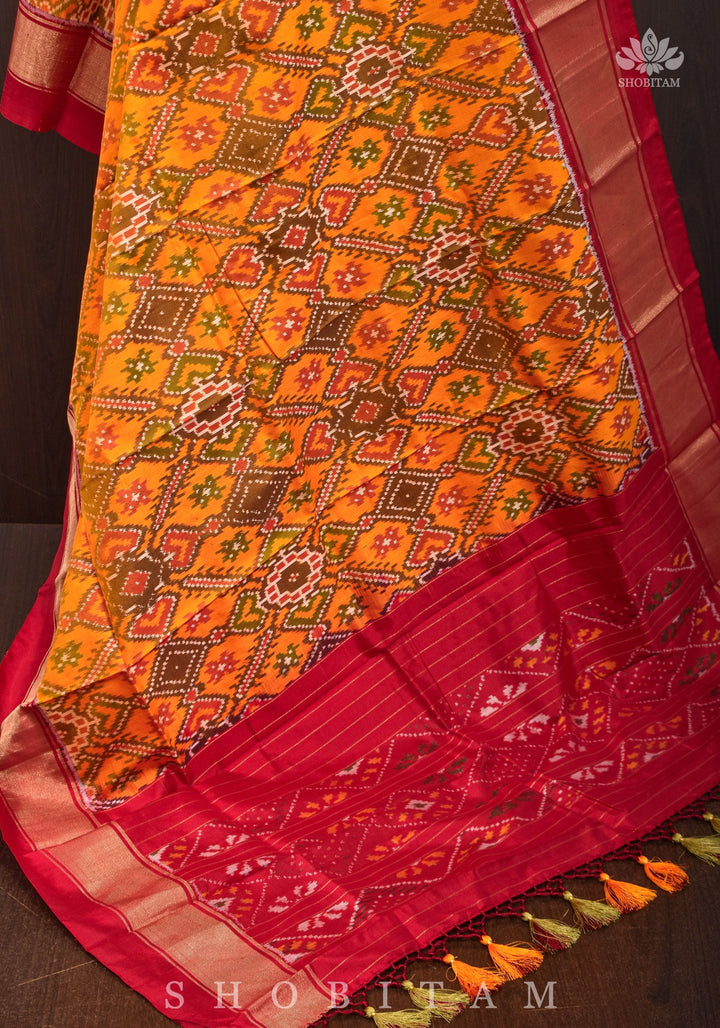 Dupatta : Ikkat Patola Design Pure Silk Dupatta with dense handmade tassels I SILK MARK CERTIFIED