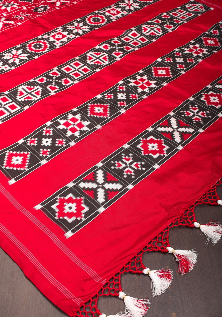 Exquisite Telia Rumal 12 motif Ikkat Pure Silk handwoven saree | SILK MARK CERTIFIED