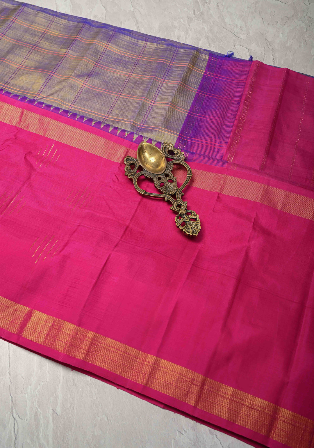 Sage Lilac dual tone Checks on Kanjivaram Silk Saree with Zari Butts on Contrast Wide Border | SILK MARK CERTIFIED
