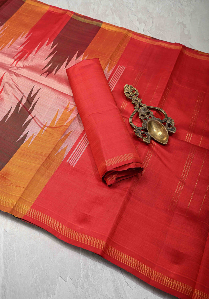 Striking Multicolor Temple Border Kanjivaram Pure Silk Saree in  Dusty Pink | SILK MARK CERTIFIED