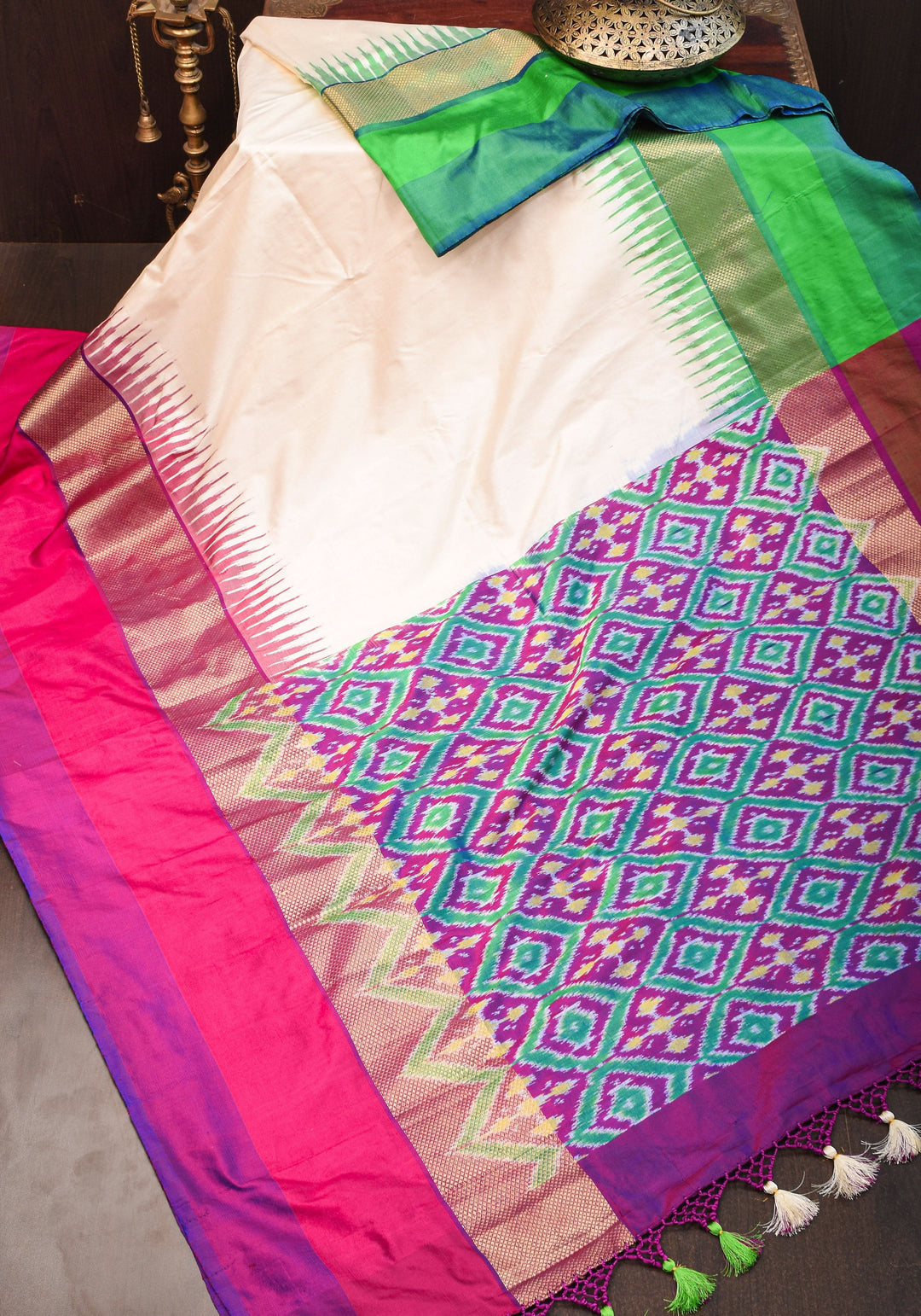 Pure Pochampally Ikkat SIlk Saree with striking Ganga Jamuna Borders and Ikkat Pallu and Blouse piece | SILK MARK CERTIFIED