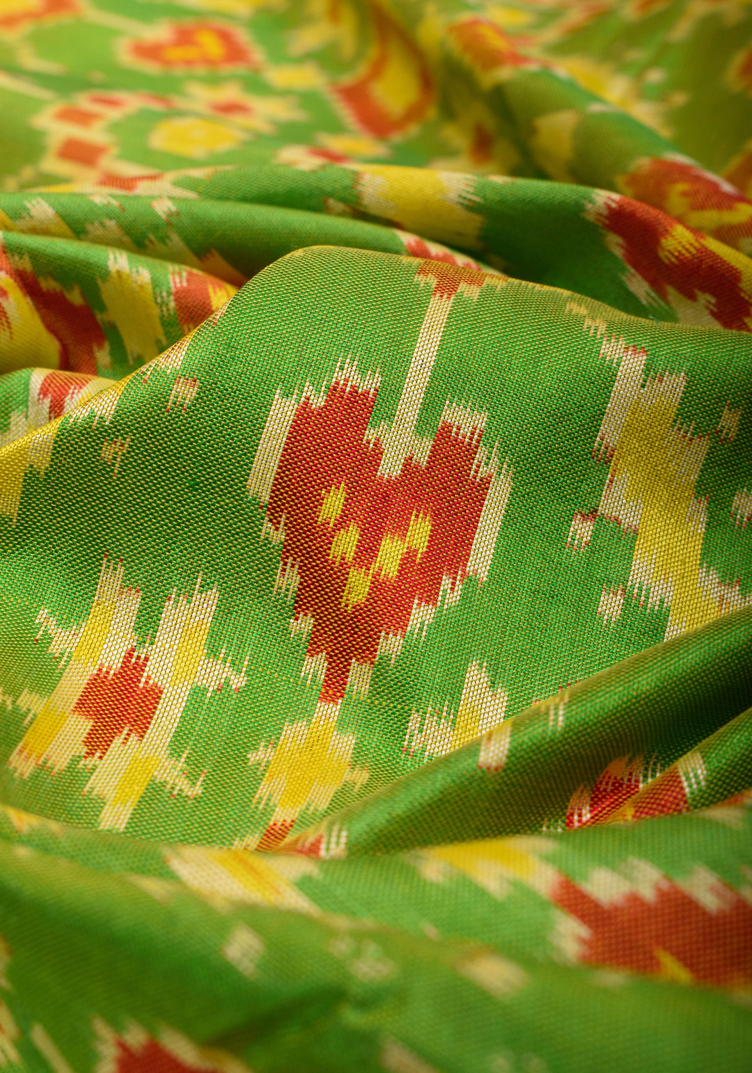 Green Stunning Ikkat Patola Kanjivaram Fusion Silk Saree with zari border | SILK MARK CERTIFIED