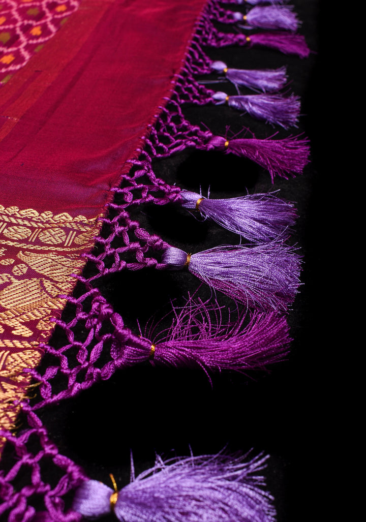 Exquisite Pochampally Ikkat Kanjivaram Pure Silk Digital Print saree in Lavender and Purple with Zari Border  I SILK MARK CERTIFIED