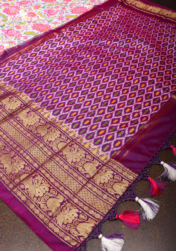 White Kalamkari Digitial Print Ikkat Kanjivaram Fusion Silk Saree with Ikkat Pallu and Zari Border| SILK MARK CERTIFIED