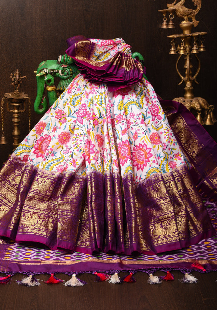 White Kalamkari Digitial Print Ikkat Kanjivaram Fusion Silk Saree with Ikkat Pallu and Zari Border| SILK MARK CERTIFIED