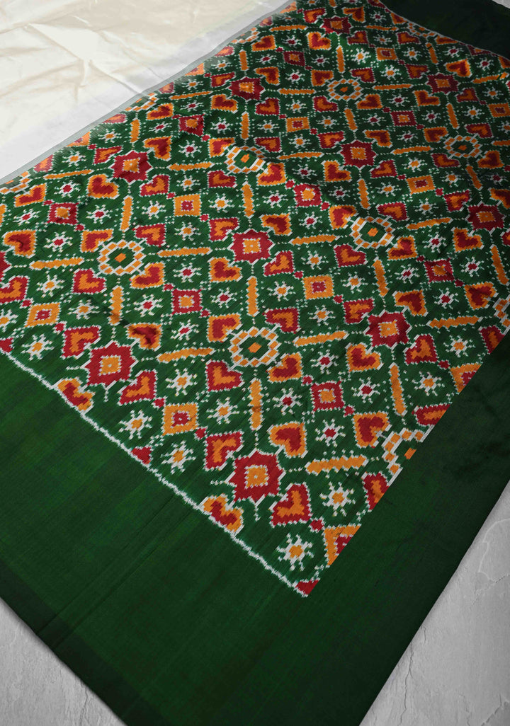 Off White Color Block Pure Silk Saree With Ikkat Border And Pallu  |SILK MARK CERTIFIED