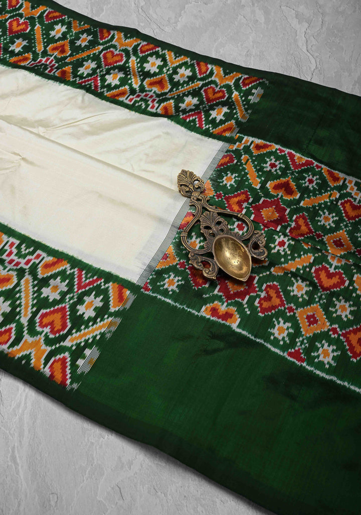 Off White Color Block Pure Silk Saree With Ikkat Border And Pallu  |SILK MARK CERTIFIED