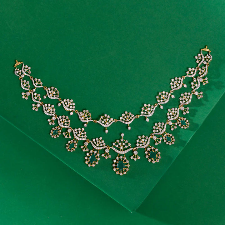 Stunning 92.5 Silver, Leafline Sparkle Necklace