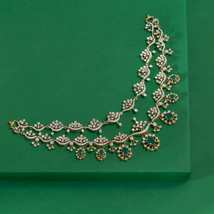 Stunning 92.5 Silver, Leafline Sparkle Necklace