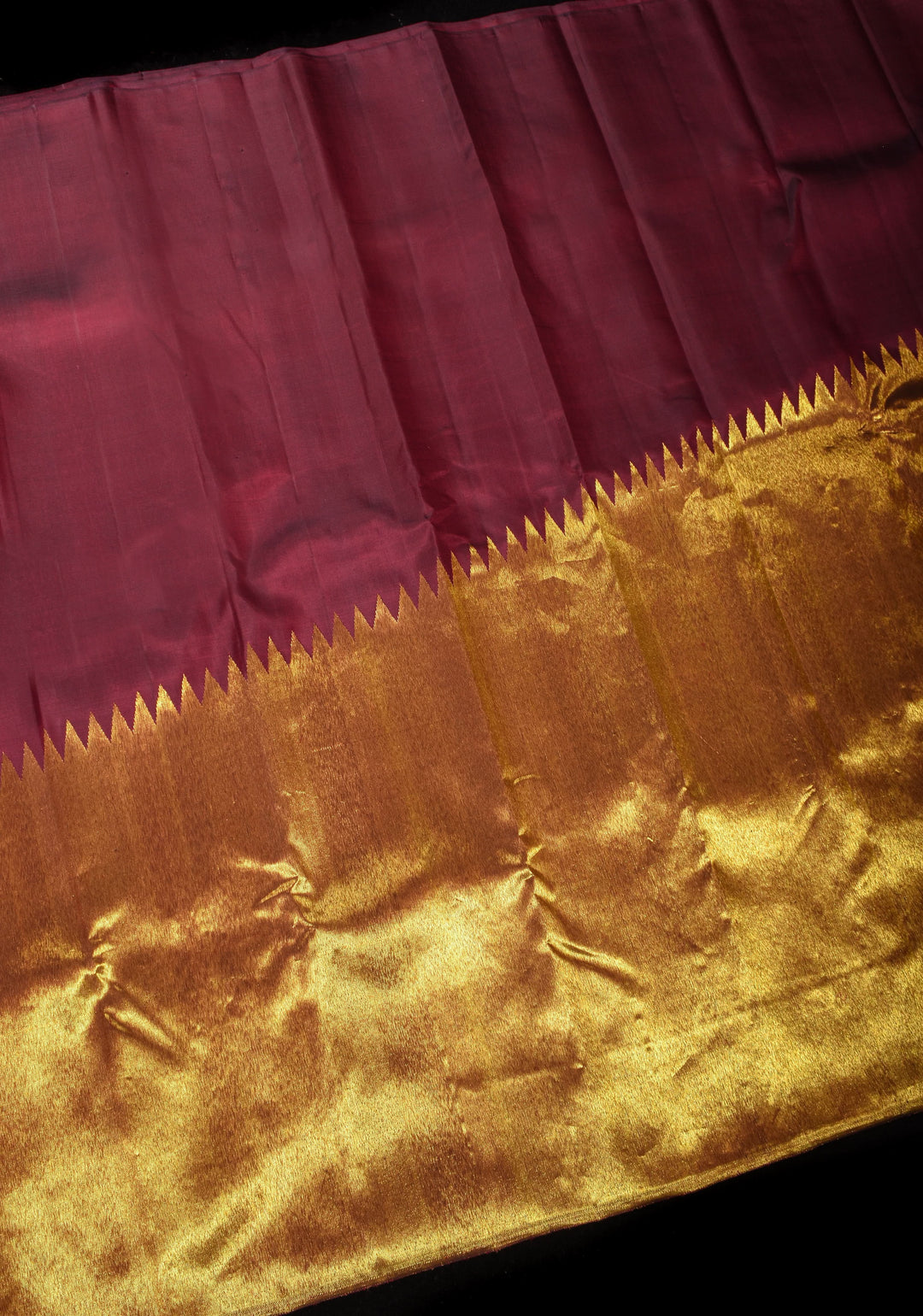 Celebrity design Rising Border Kanjivaram Pure Silk Saree in Maroon, Zari Border | SILK MARK CERTIFIED