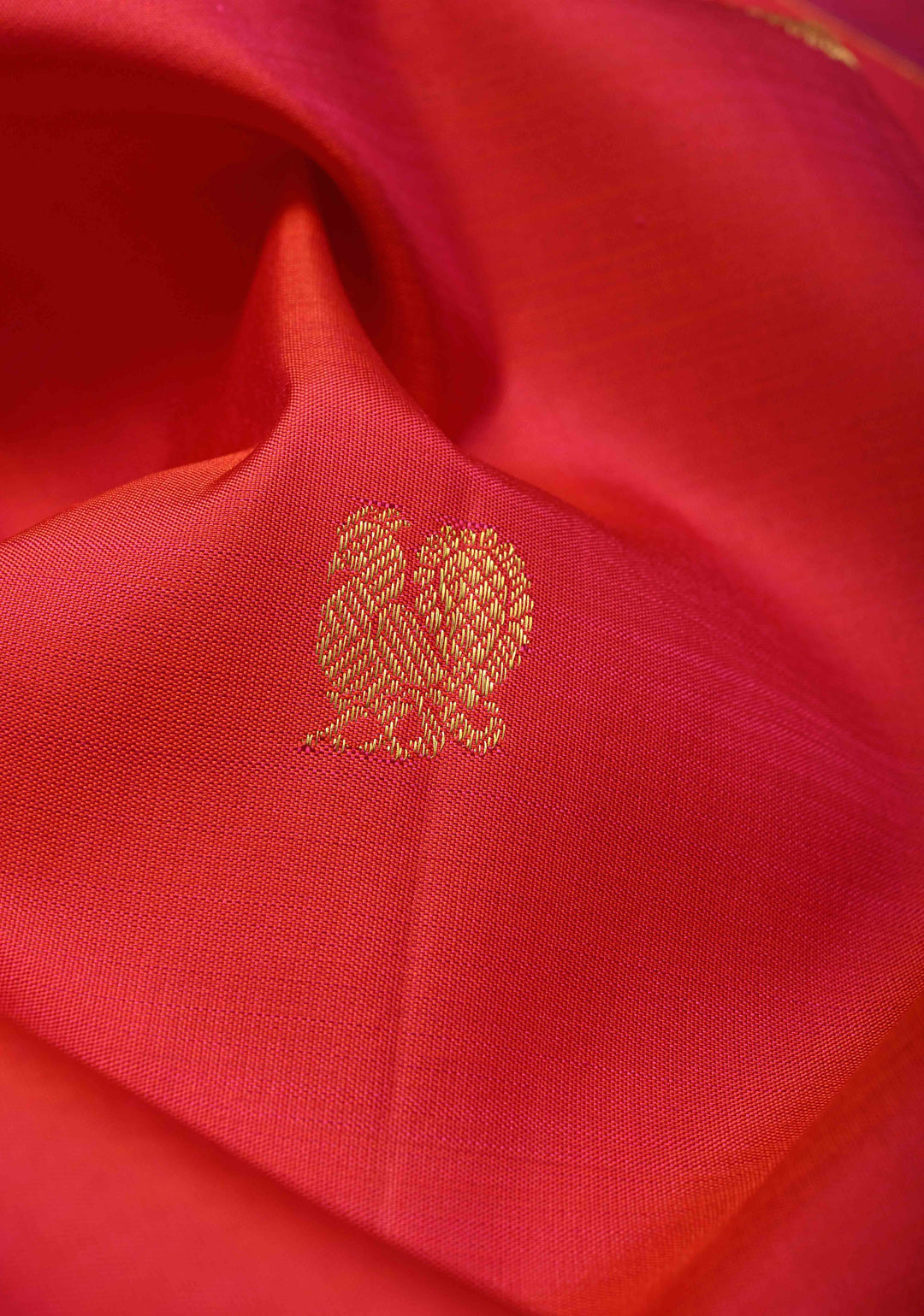 Pinkish Red Kanjivaram Pure Silk Saree with Zari Buttas and Distinct Vanasingaram Mandala Motifs on Contrast Border | SILK MARK CERTIFIED