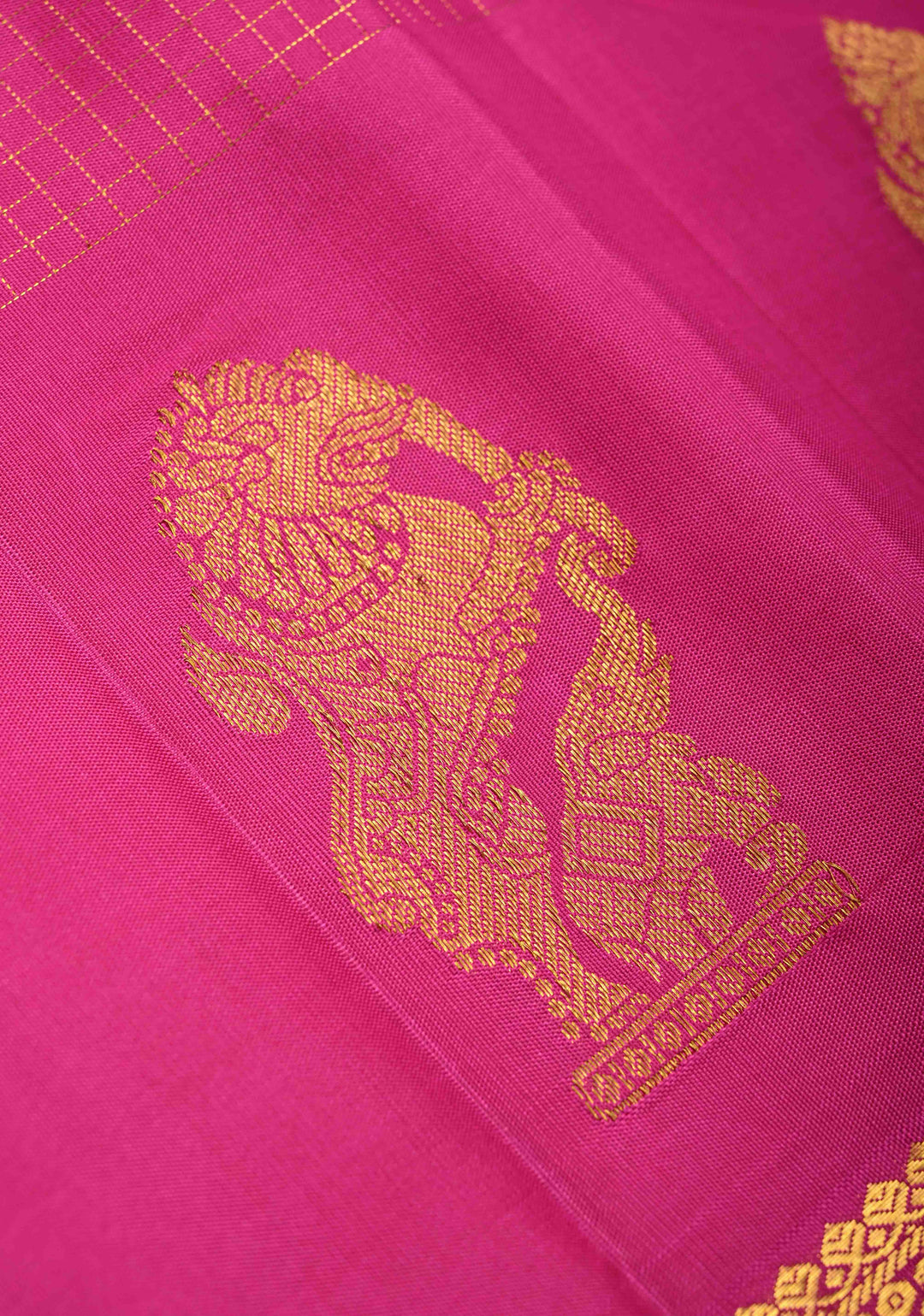 Magenta Podi Kattam Zari Checks on Kanjivaram Pure Silk Saree with Yaali  Distinct Motifs on Zari Border | SILK MARK CERTIFIED