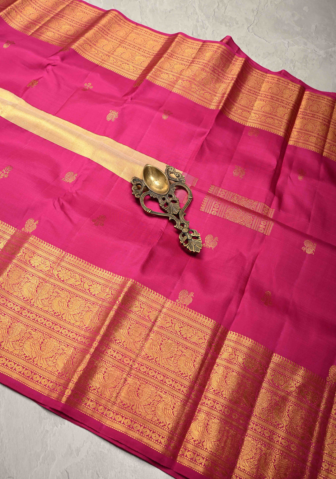 Gold -Pink Tissue  Kanjivaram Pure Silk Saree with Distinct Motifs on Half Zari Border | SILK MARK CERTIFIED