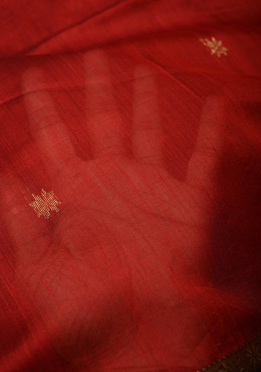Blood Red Handwoven Maheswari Silk Cotton Saree with Zari Buttas and Minimal Zari Border