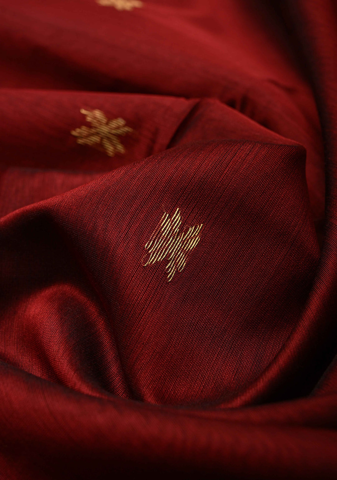 Maroon Handwoven Maheswari Silk Cotton Saree with Zari Buttas and Minimal Zari Border