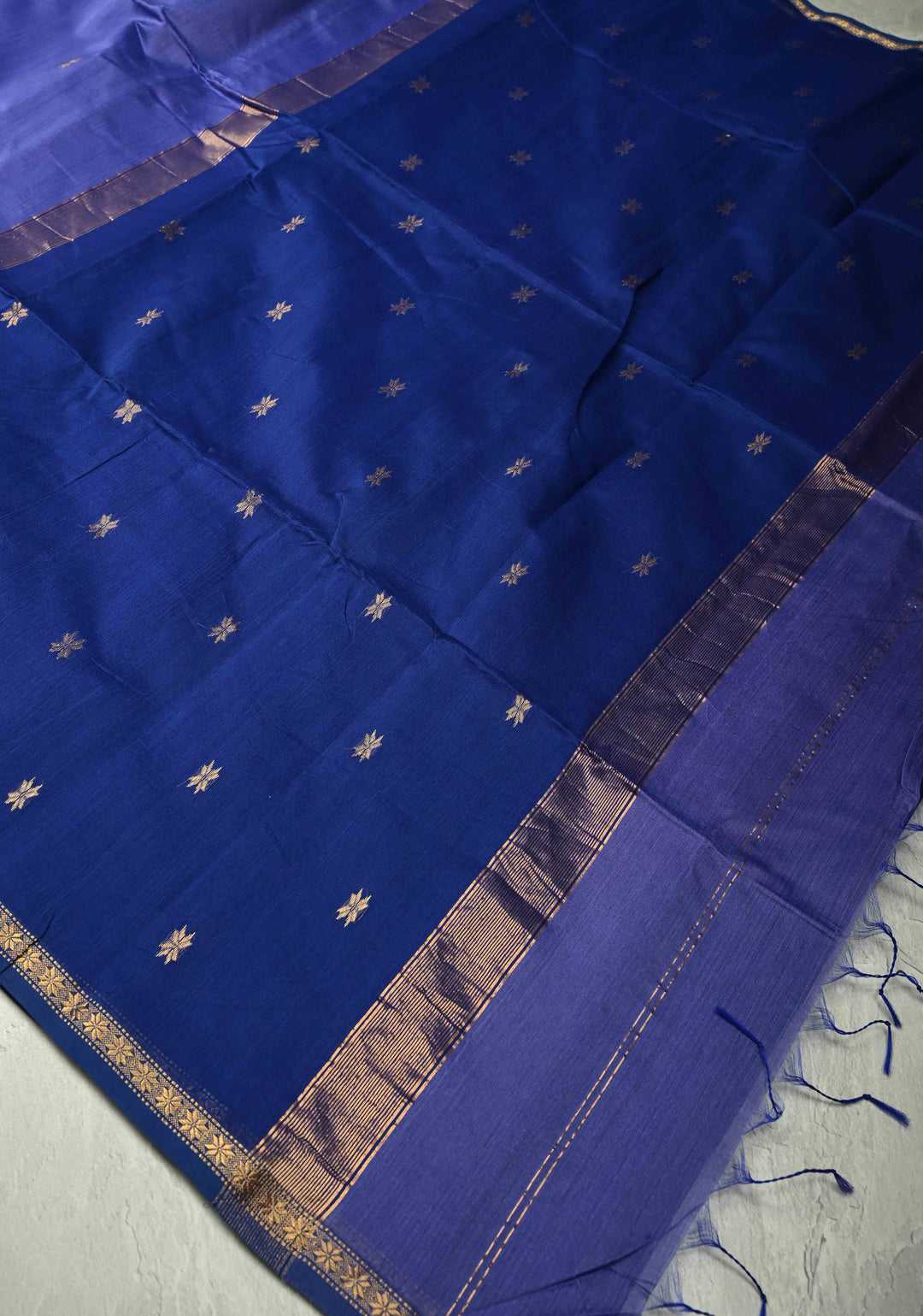 Purple Handwoven Maheswari Silk Cotton Saree with Zari Buttas and MInimal Zari Border