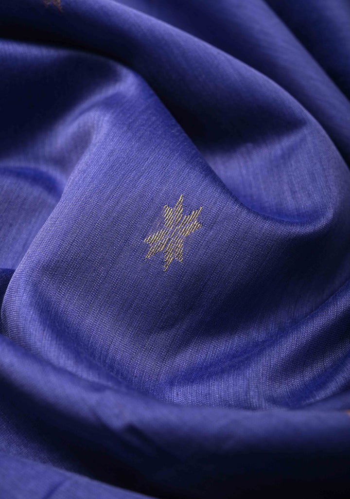 Purple Handwoven Maheswari Silk Cotton Saree with Zari Buttas and MInimal Zari Border