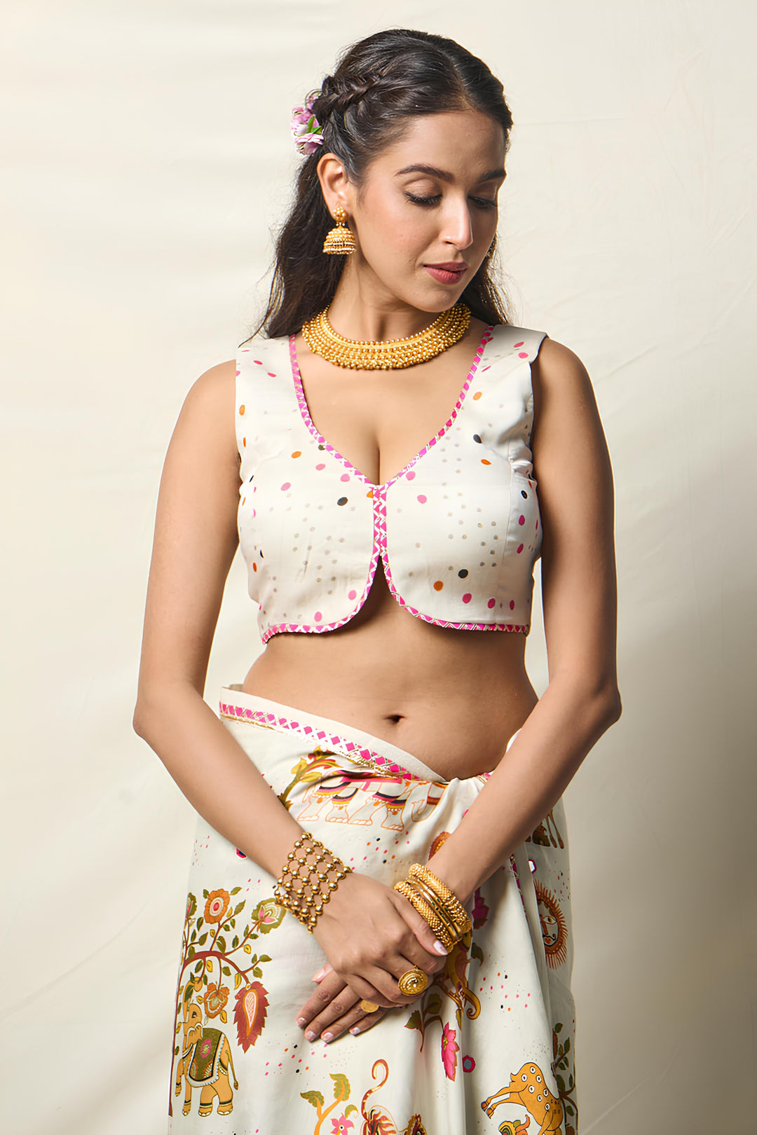 SUKH VANA WHITE SAREE | SHOBITAM