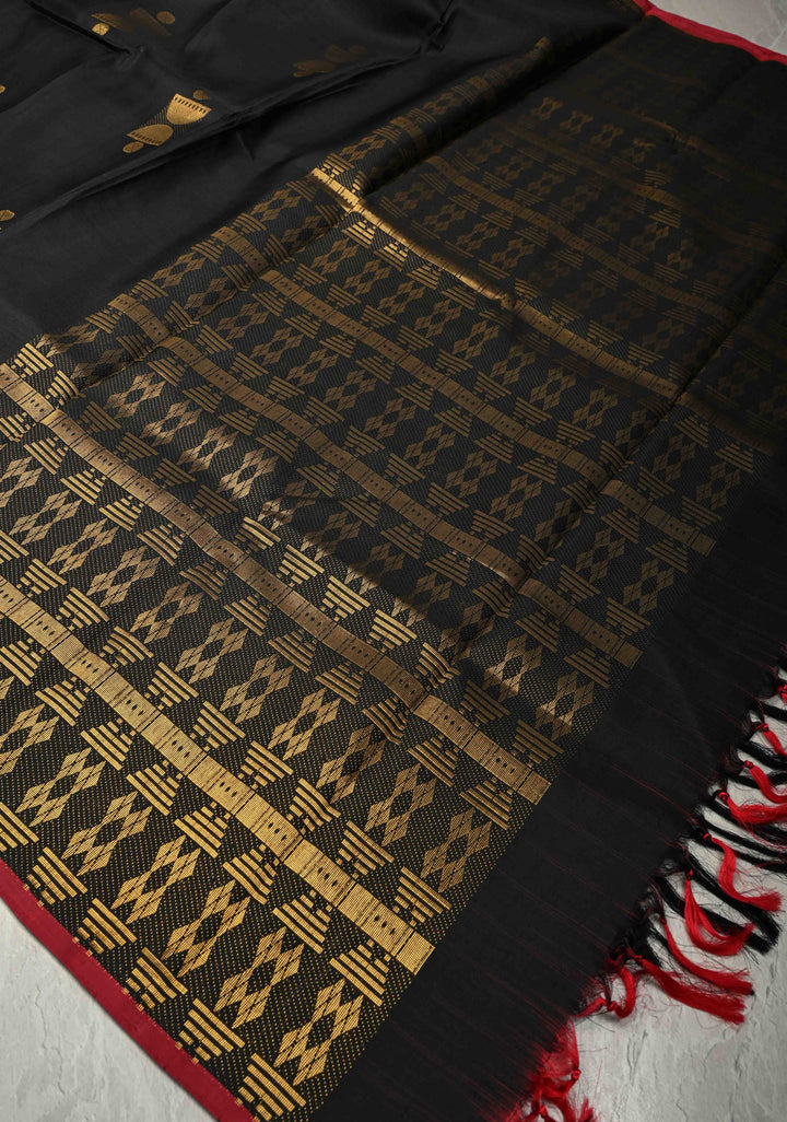Black Borderless Handloom Pure Silk Kanchipattu Saree with Zari Buttas | SILK MARK CERTIFIED
