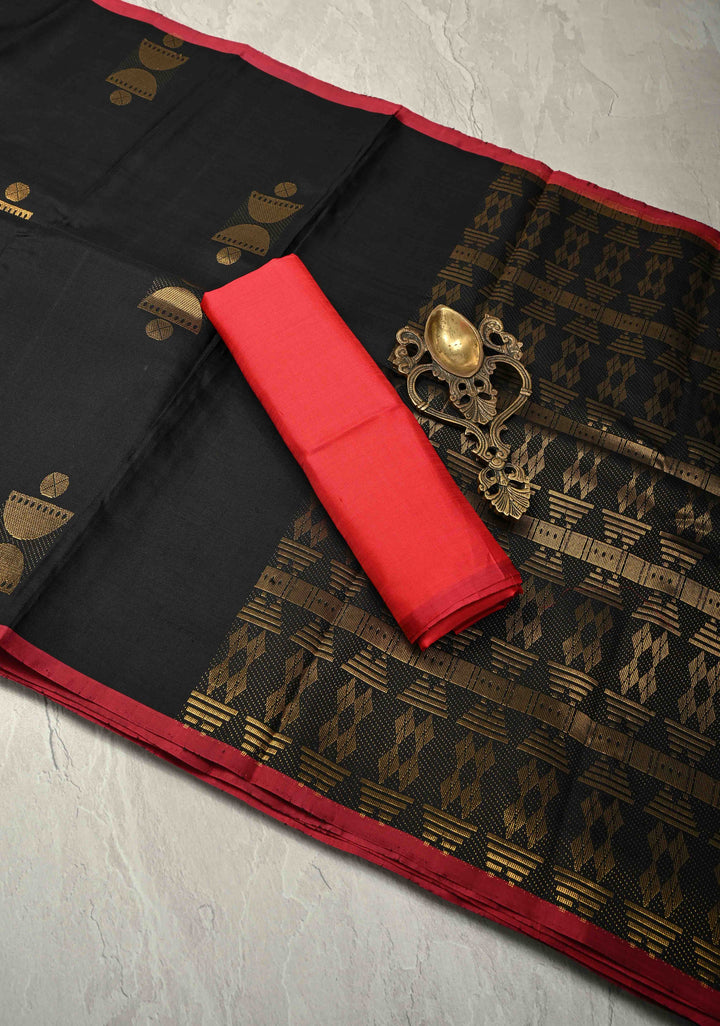 Black Borderless Handloom Pure Silk Kanchipattu Saree with Zari Buttas | SILK MARK CERTIFIED