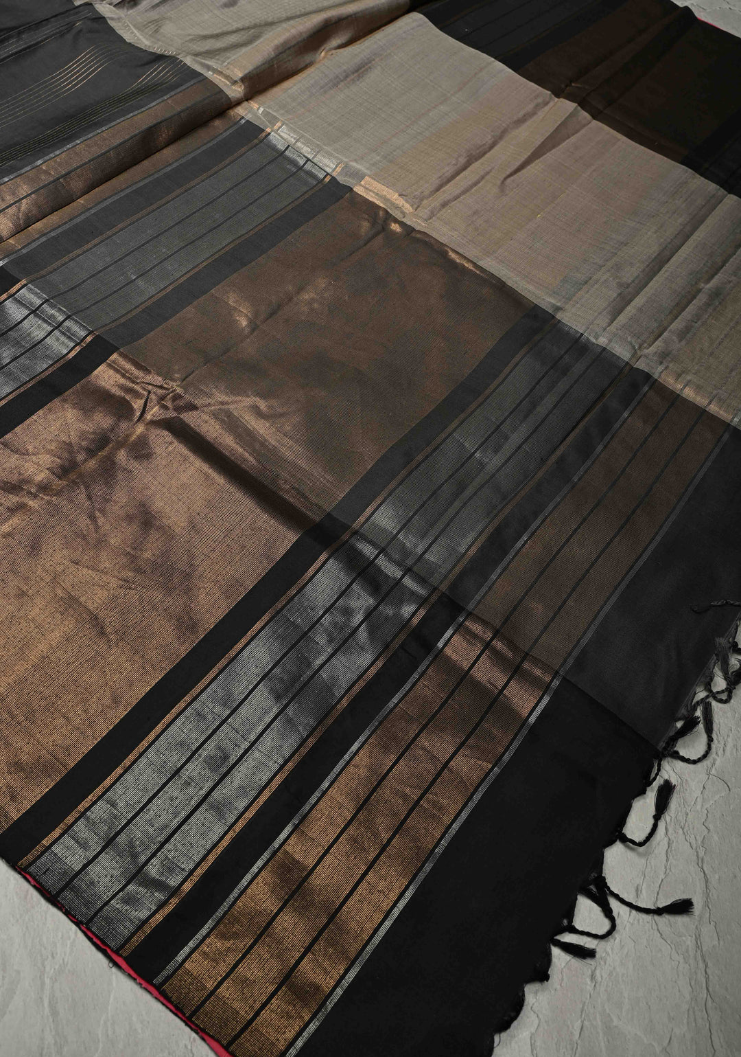 Black-Gray Borderless Handloom Pure Silk Saree with Vairaoosi Zari Stripes and Panel Design | SILK MARK CERTIFIED | SHOBITAM