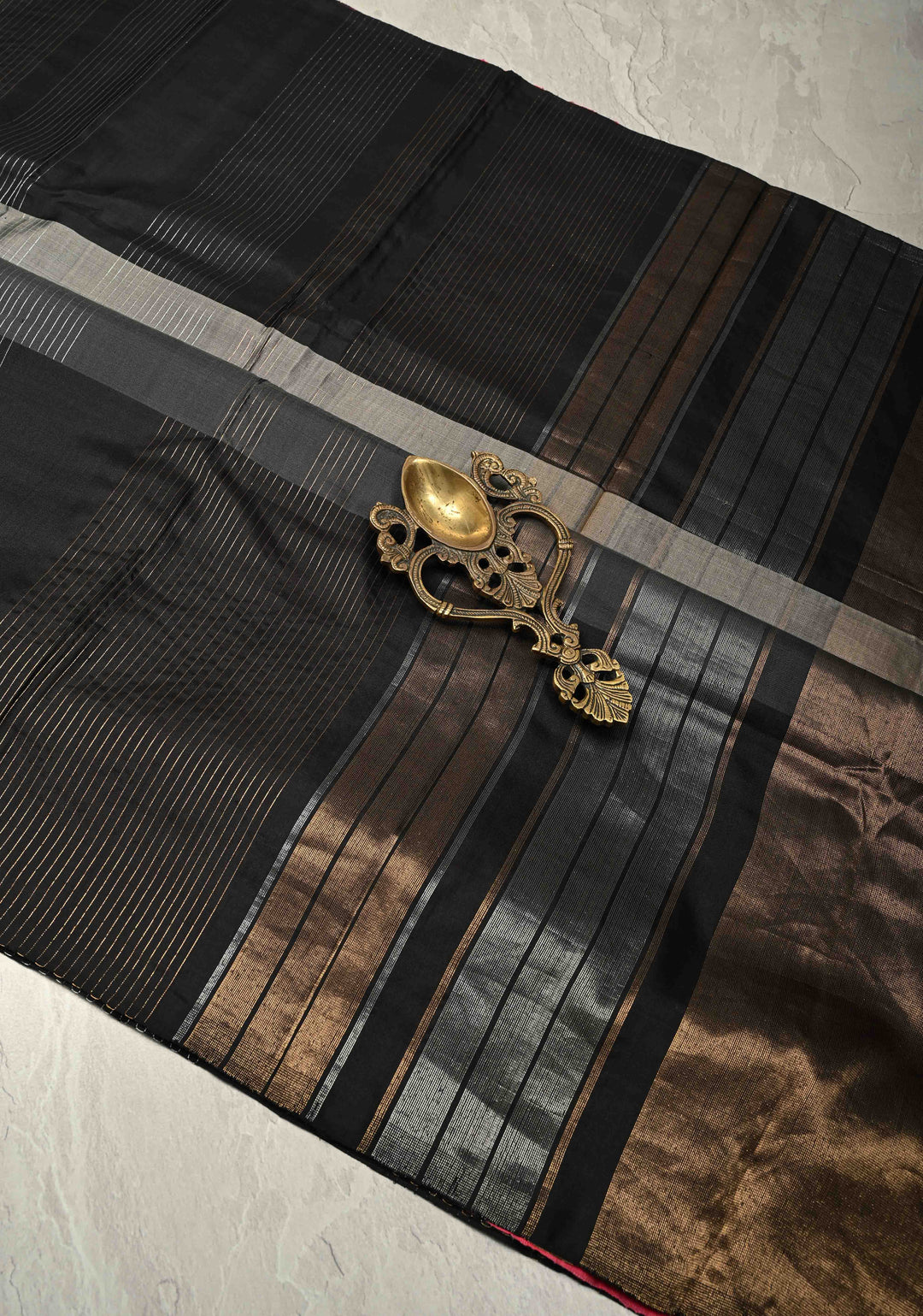 Black-Gray Borderless Handloom Pure Silk Saree with Vairaoosi Zari Stripes and Panel Design | SILK MARK CERTIFIED | SHOBITAM