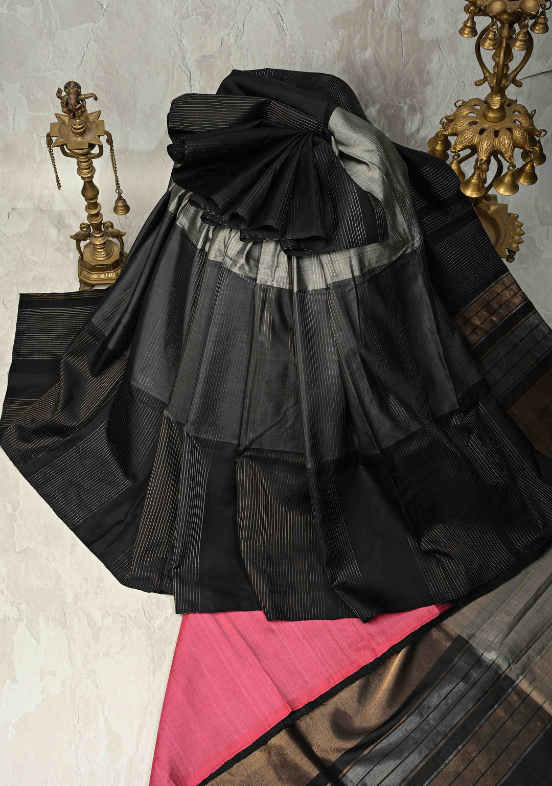 Black-Gray Borderless Handloom Pure Silk Saree with Vairaoosi Zari Stripes and Panel Design | SILK MARK CERTIFIED | SHOBITAM