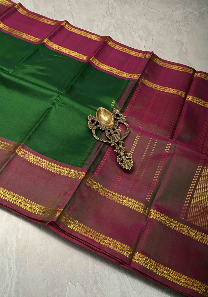 Bottle Green Handloom Pure Silk Saree with Contrast Rettaipet Zari Border | SILK MARK CERTIFIED