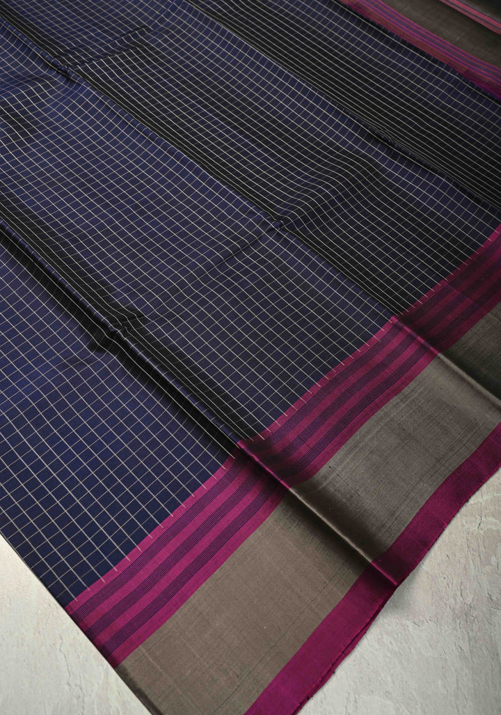 Navy Blue Handloom Pure Silk Kanchi Saree with Checks Pattern and Contrast Border | SILK MARK CERTIFIED