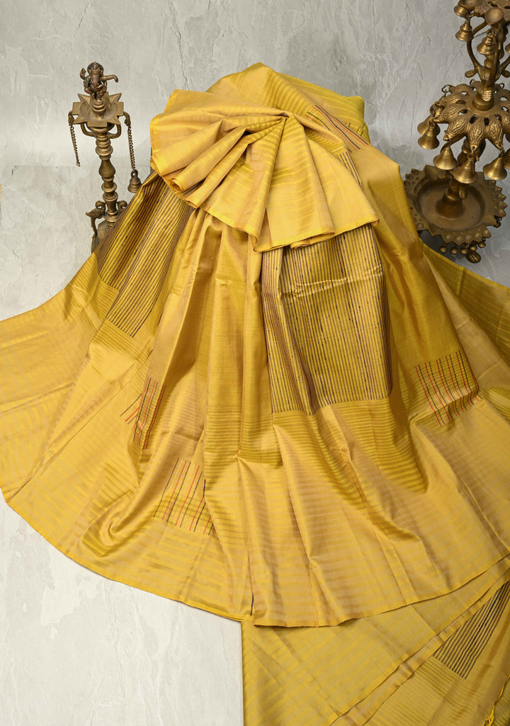 Mustard Yellow Boderless Handloom Pure Silk Kanchi Saree With Verticle Stripes | SILK MARK CERTIFIED