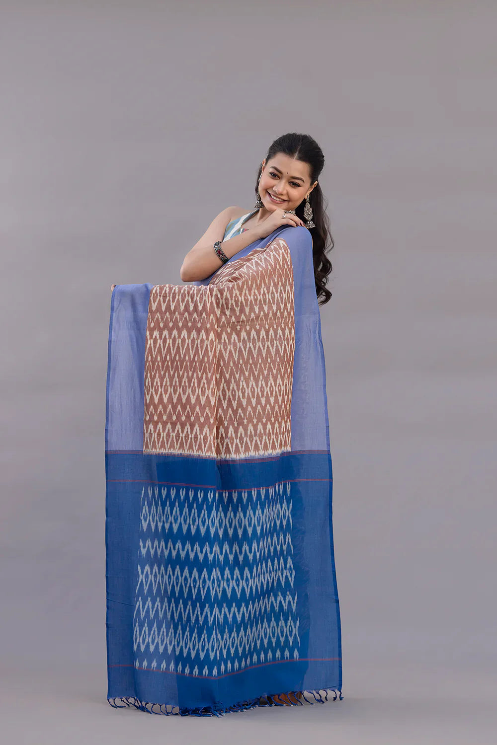 Handloom Beige Ikkat Cotton SIlk Saree | SHOBITAM