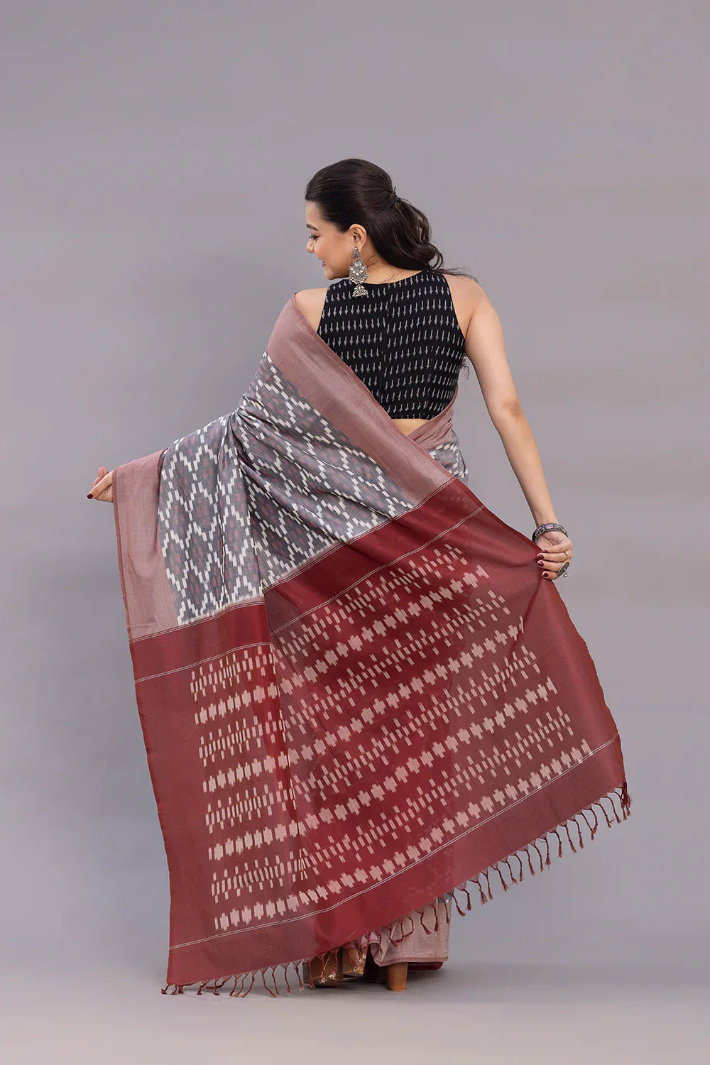 Handloom Grey Ikkat Cotton SIlk Saree | SHOBITAM