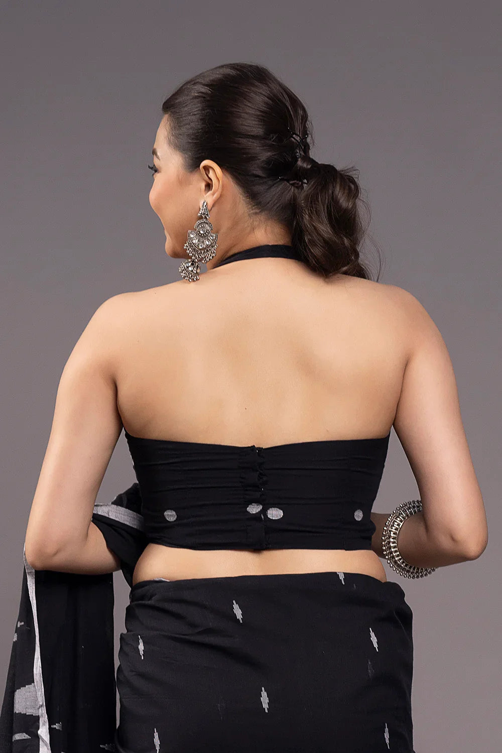 Black Bindu Jamdani Blouse | SHOBITAM