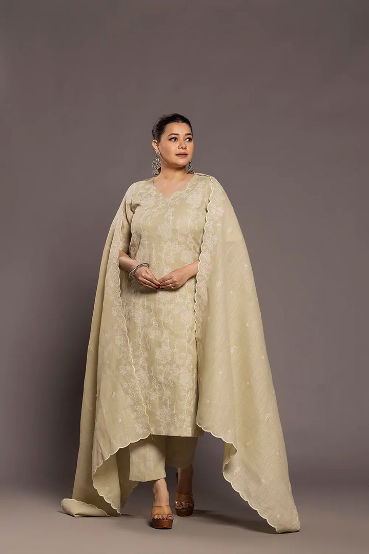 Green Essence Linen Emnbriodered Kurta Set With Dupatta | SHOBITAM