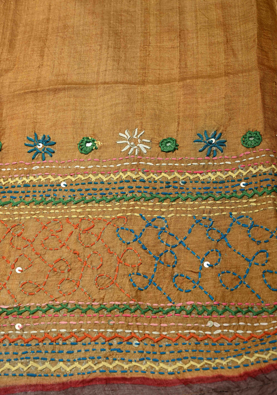 Black-Beige  Tussar Silk saree with Abstract Digital Print and Kantha Hand Embroidery | SILK MARK CERTIFIED (Copy)