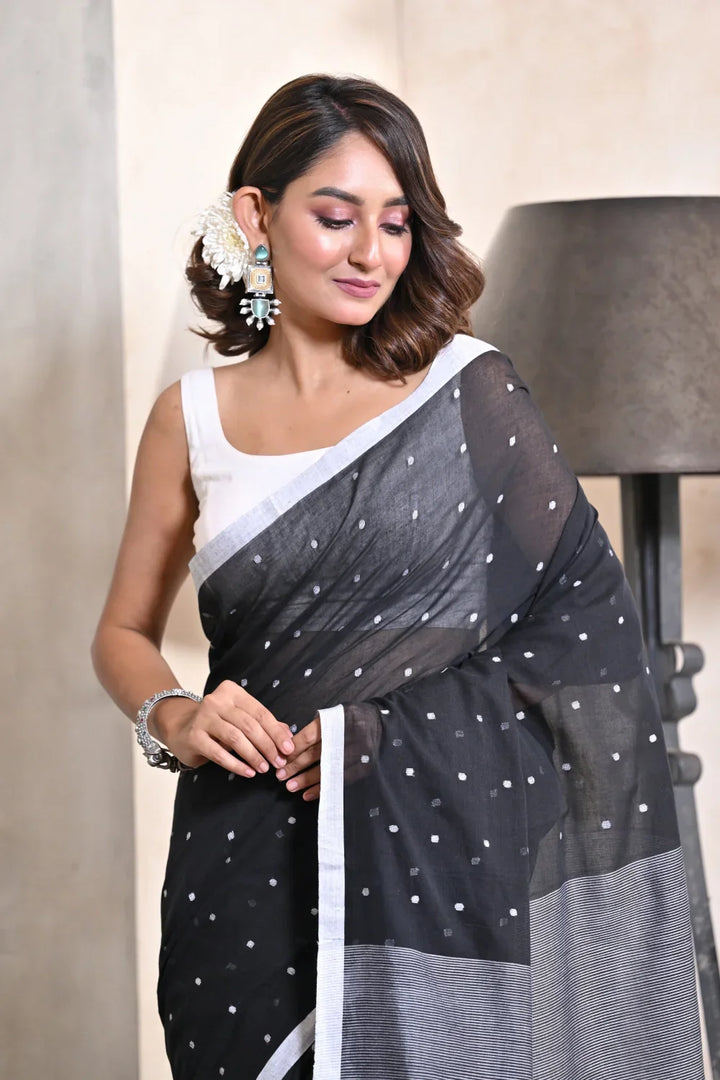 Handloom Black & White Soft Cotton Jamdani Saree | SHOBITAM