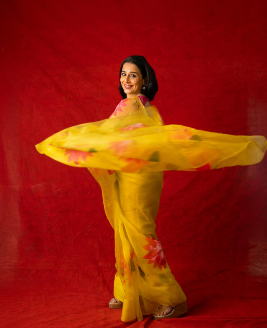 Exquisite Sunflower Yellow Organza Saree with Lotus Hand painted , No Blouse Piece