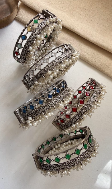 Red Fiza Bangle in Brass with stones and pearls with Antique Silver Polish, 1 piece