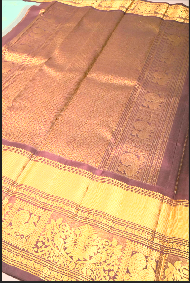 Korvai Mint Green Pure Gadwal Silk Saree With Zari Buttas and Contrast Wide Zari Border | SILK MARK CERTIFIED | Shobitam