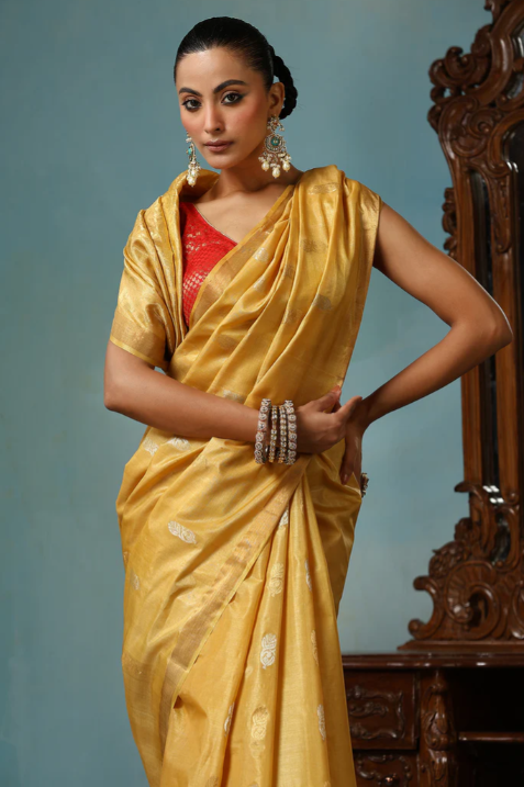 Light Mustard Chattisgarhi Kosa Silk Handloom Saree with Floral Buttas and Zari Border | SILK MARK CERTIFIED