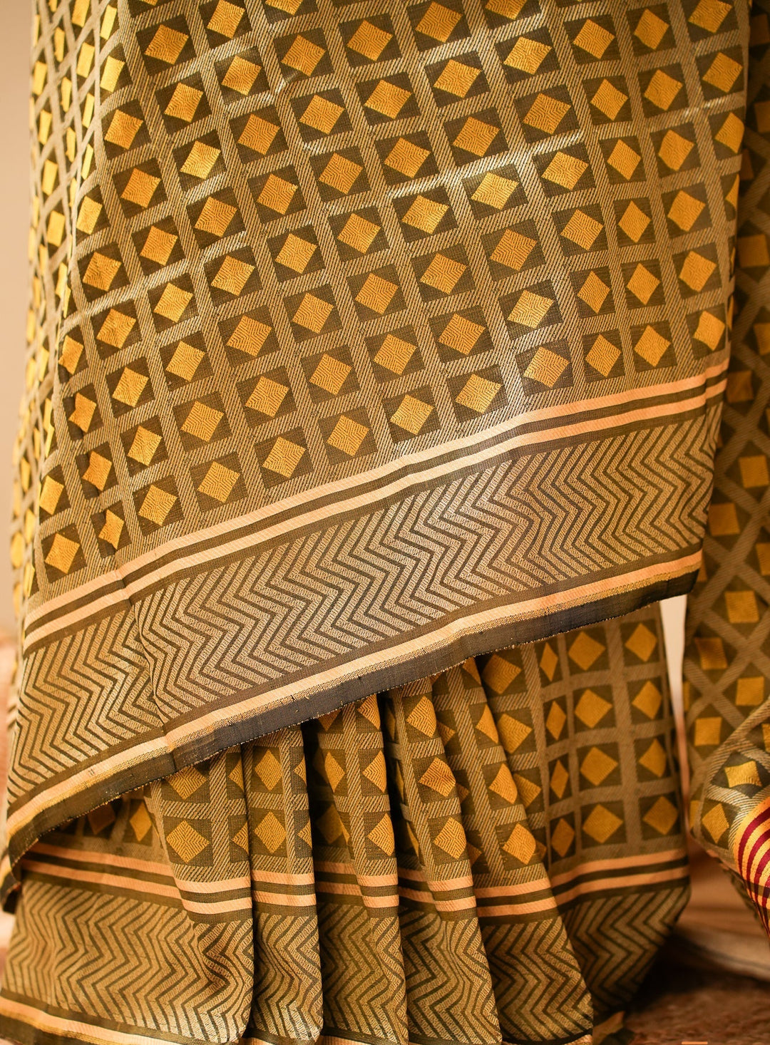 Olive Green Banarasi Tanchoi Silk Saree| SILK MARK CERTIFIED