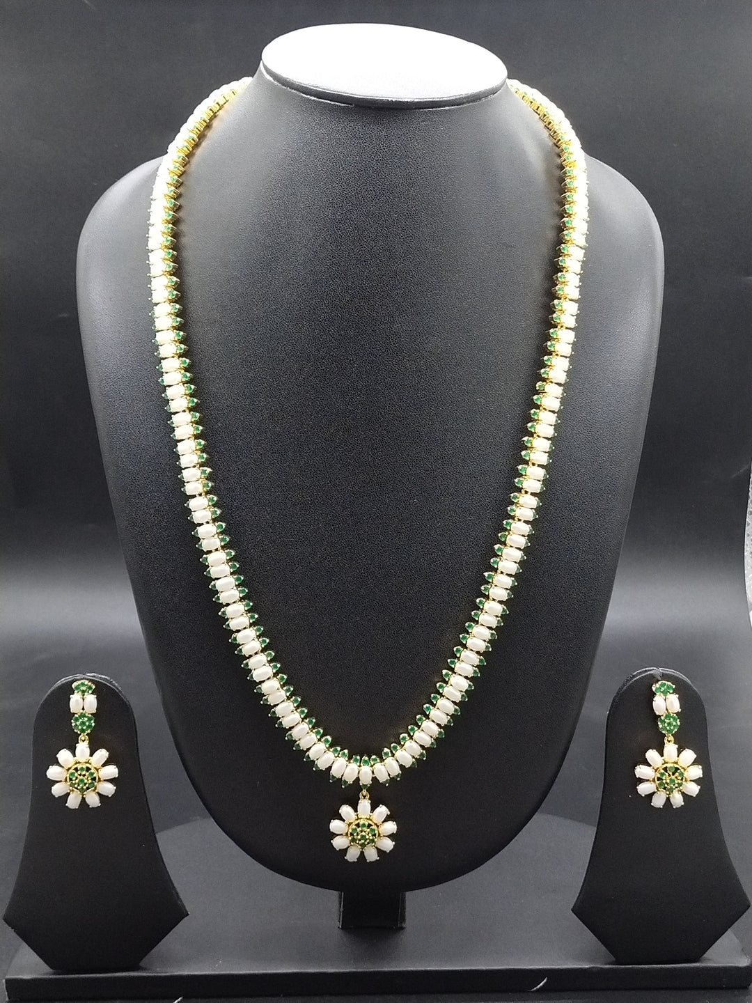 Emerald Grace Freshwater Pearl Long Haram Set | SHOBITAM