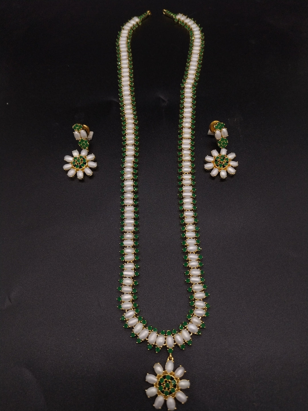 Emerald Grace Freshwater Pearl Long Haram Set | SHOBITAM