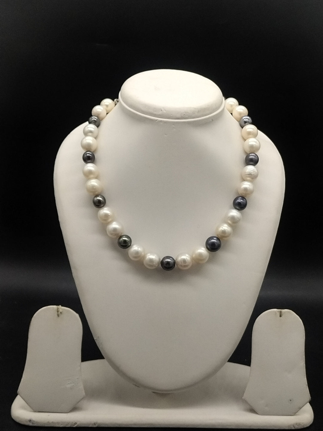 Midnight Harmony South Sea Pearl One-Line Mala | SHOBITAM