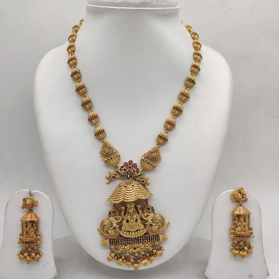 Sri Lakshmi Heritage Temple Necklace Set | SHOBITAM