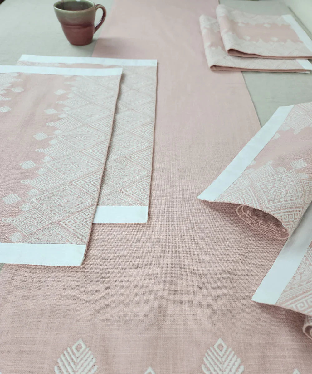 Coral Geometric Embroidered Cotton Slub Table Linen Set – Set of 6 Placemats & 1 (6-Seater) Table Runner | SHOBITAM