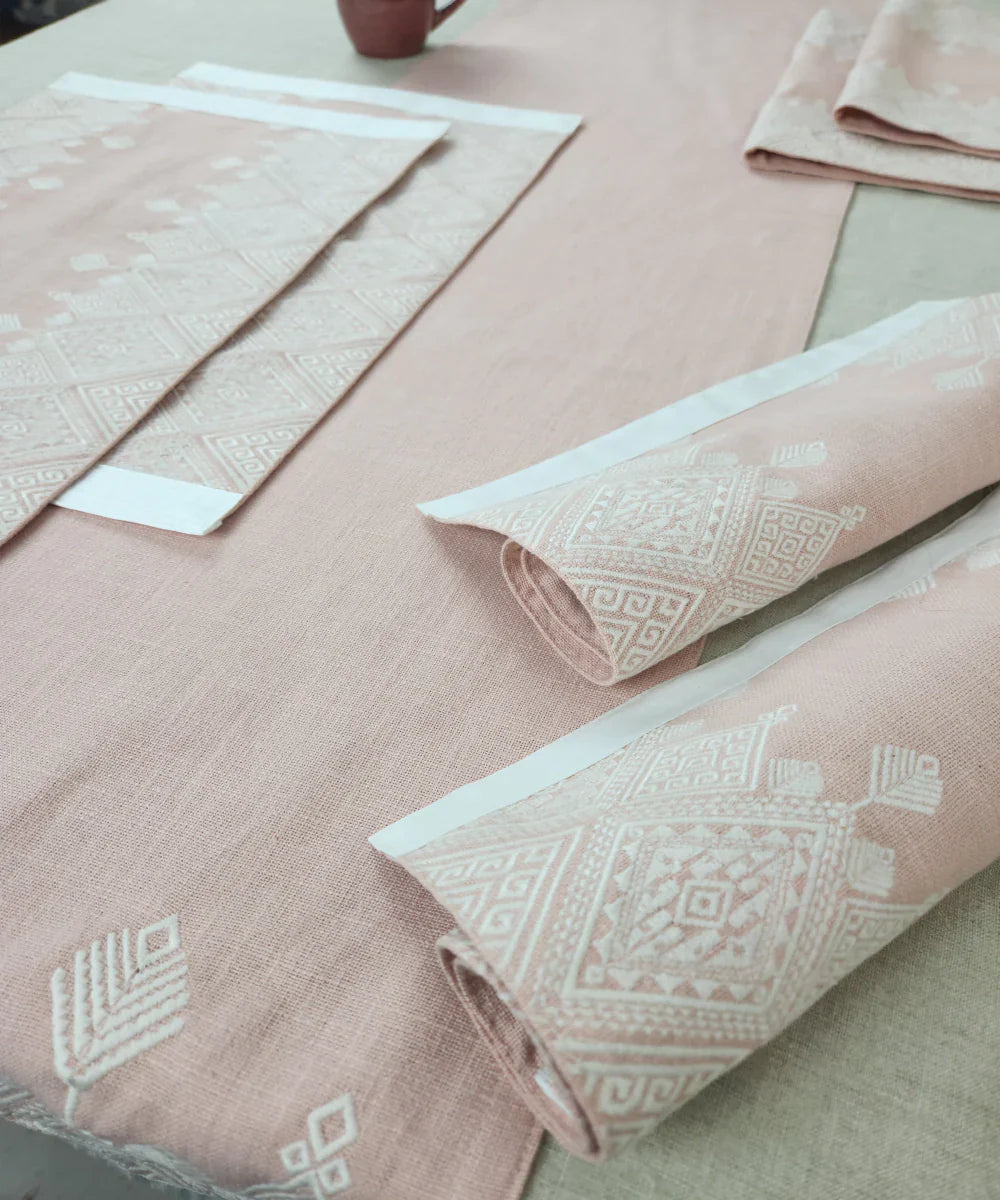 Coral Geometric Embroidered Cotton Slub Table Linen Set – Set of 6 Placemats & 1 (6-Seater) Table Runner | SHOBITAM